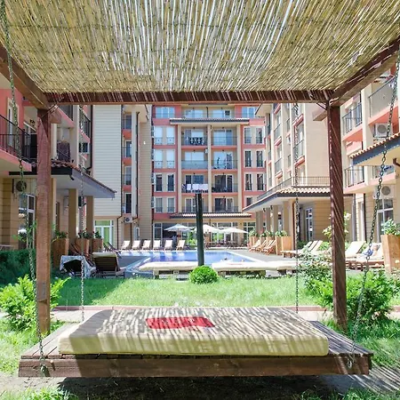 Hpm Sunny View Central Апартамент
